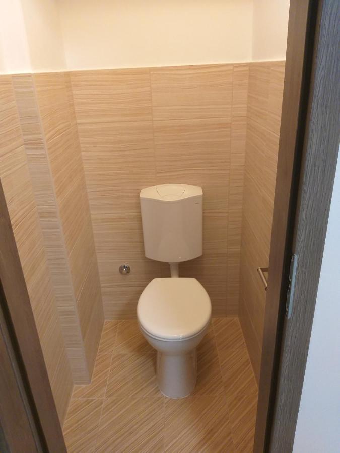 Apartment In Balatonlelle 40765 Екстериор снимка
