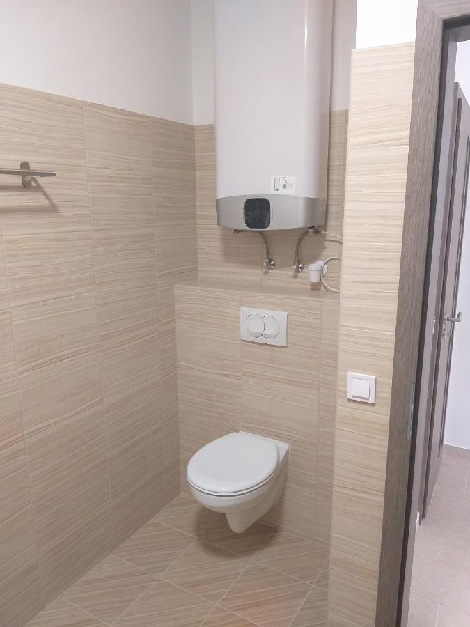 Apartment In Balatonlelle 40765 Екстериор снимка