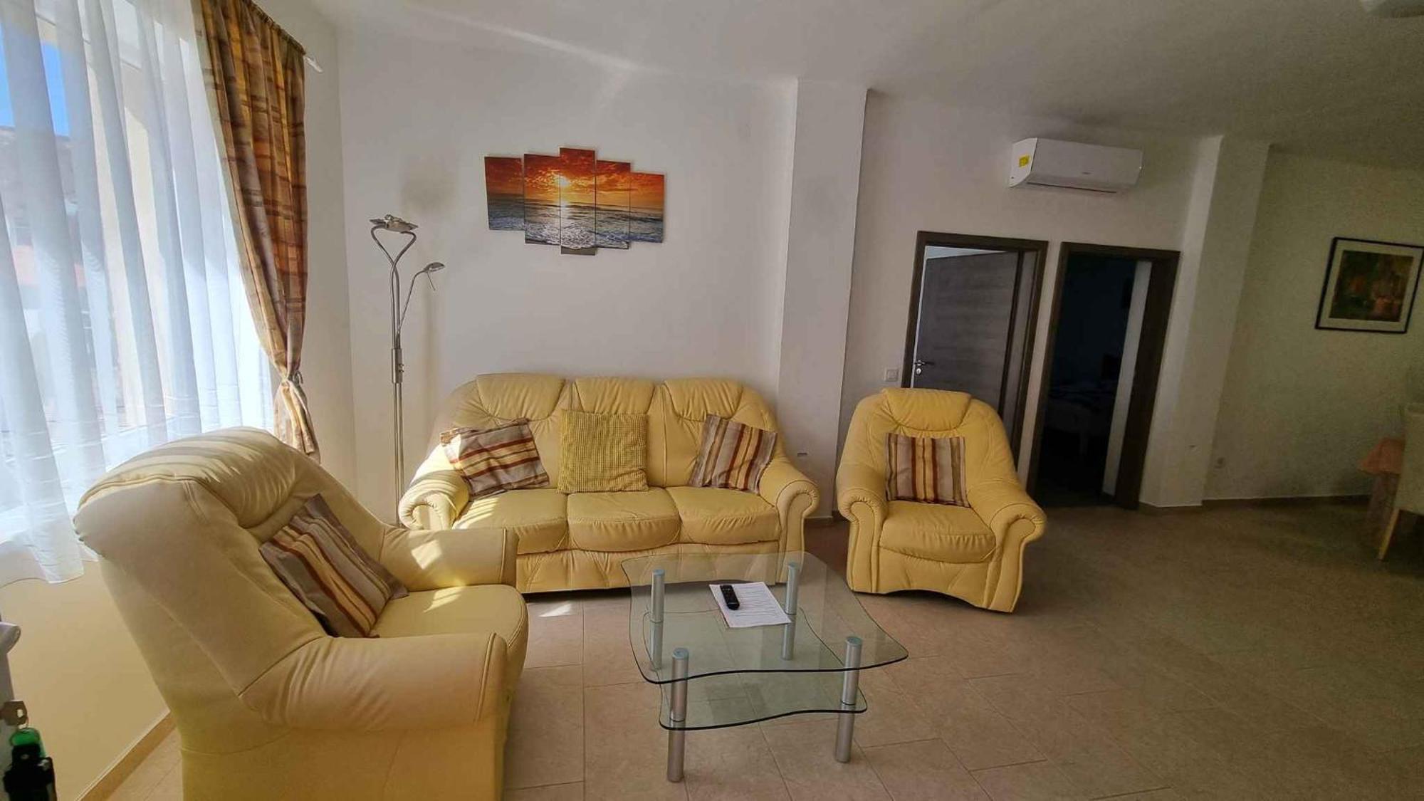 Apartment In Balatonlelle 40765 Екстериор снимка