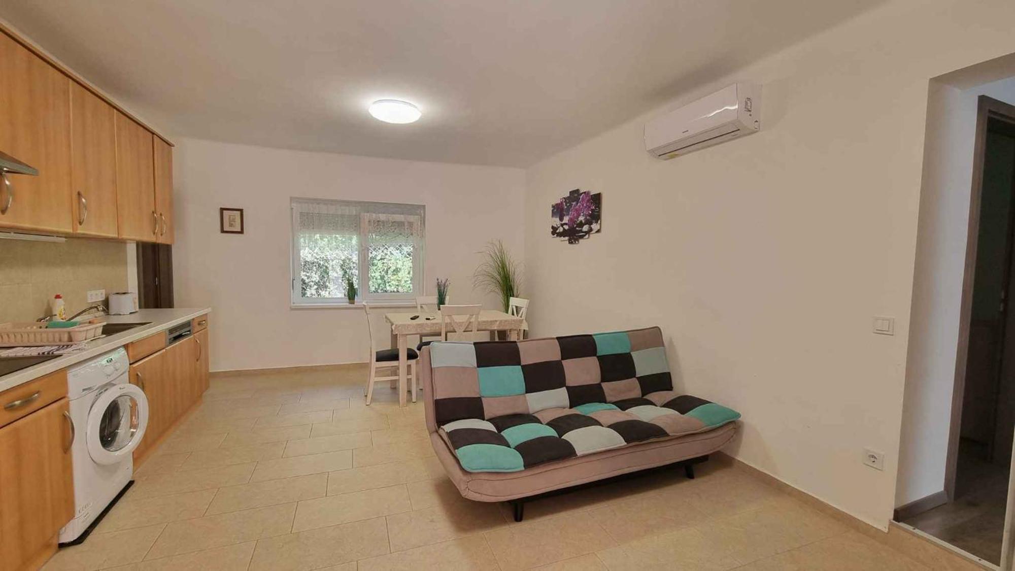 Apartment In Balatonlelle 40765 Екстериор снимка