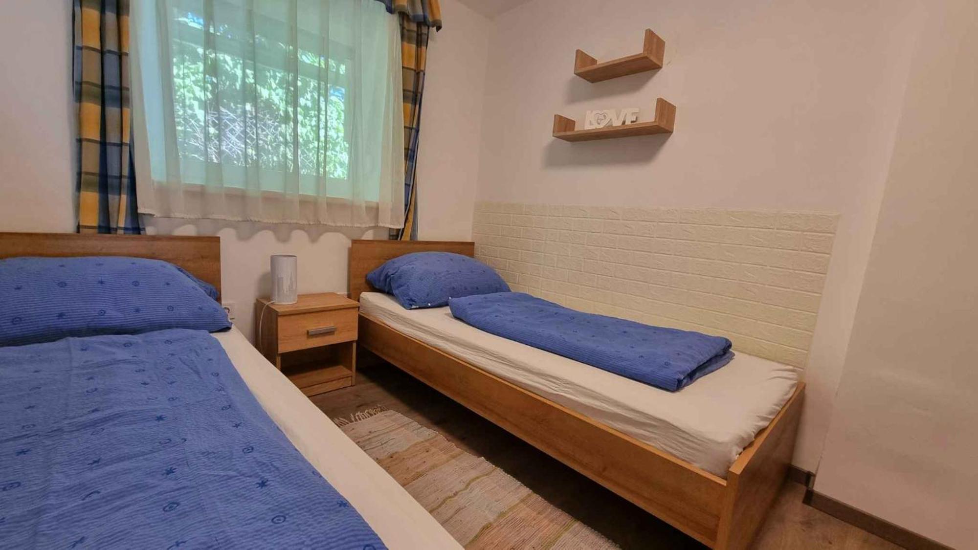 Apartment In Balatonlelle 40765 Екстериор снимка